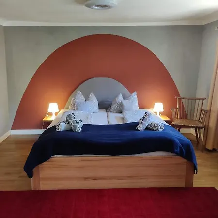 Gemuetliche Gaestezimmer In Einem Neu Sanierten Fachwerkhaus דירה