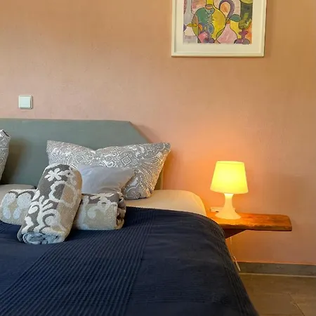 Gemuetliche Gaestezimmer In Einem Neu Sanierten Fachwerkhaus *