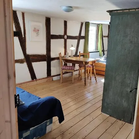 Gemuetliche Gaestezimmer In Einem Neu Sanierten Fachwerkhaus Gundelbach